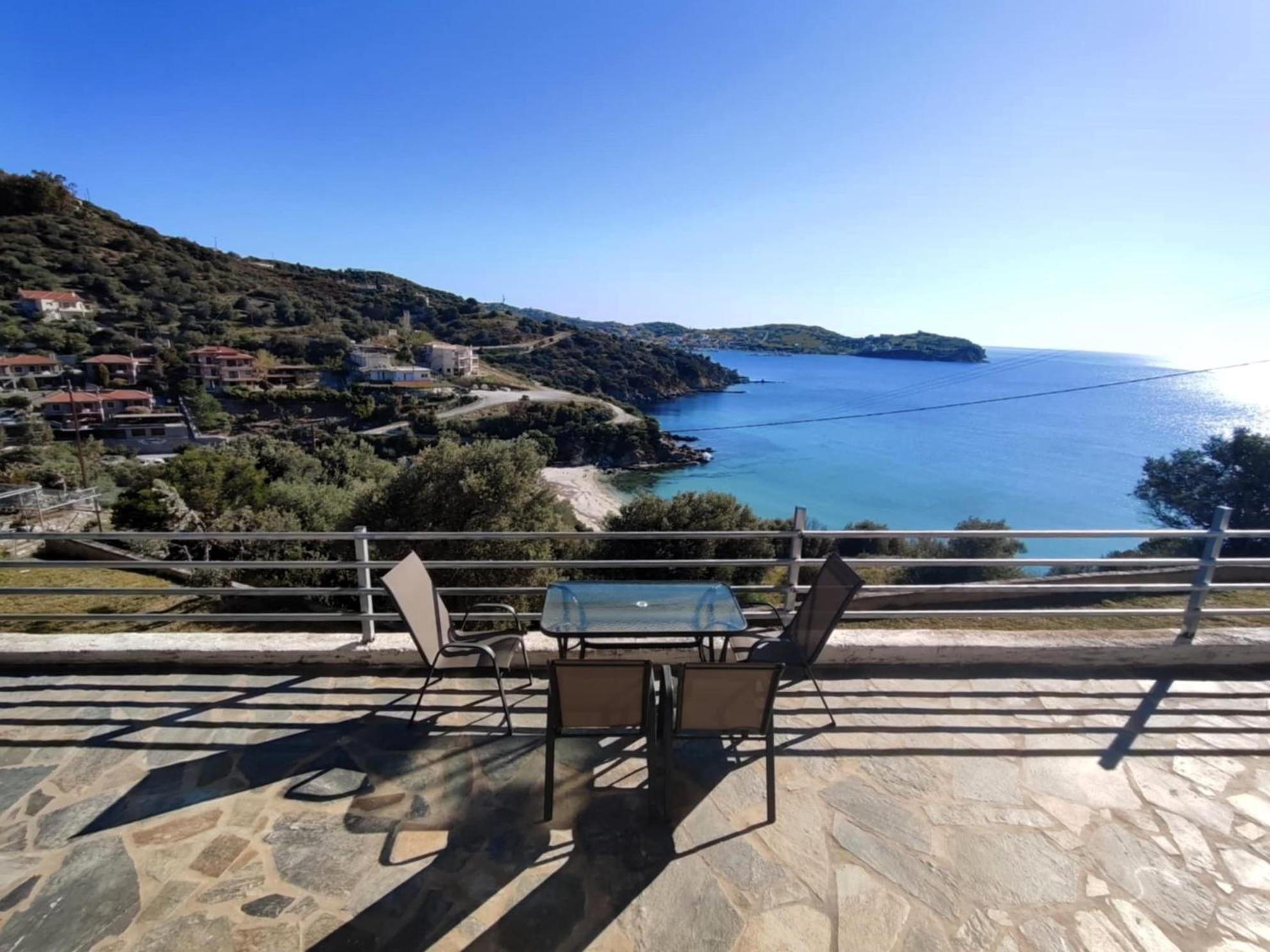 Aegean Beachfront Petriaí Buitenkant foto